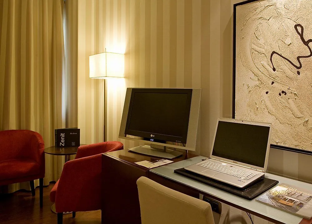 Zenit Barcelona Hotell